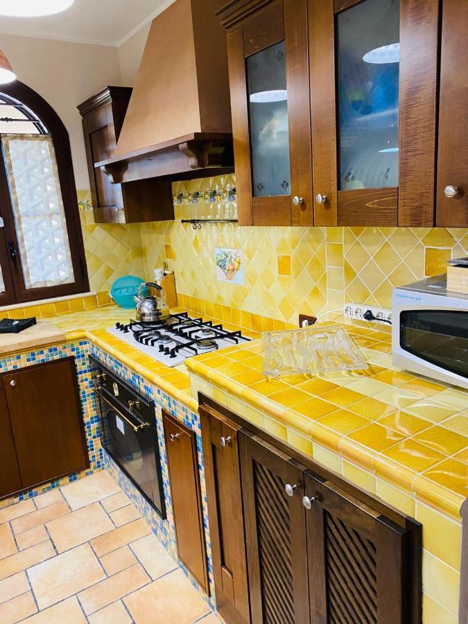 Villa Grisi パルティニーコ エクステリア 写真